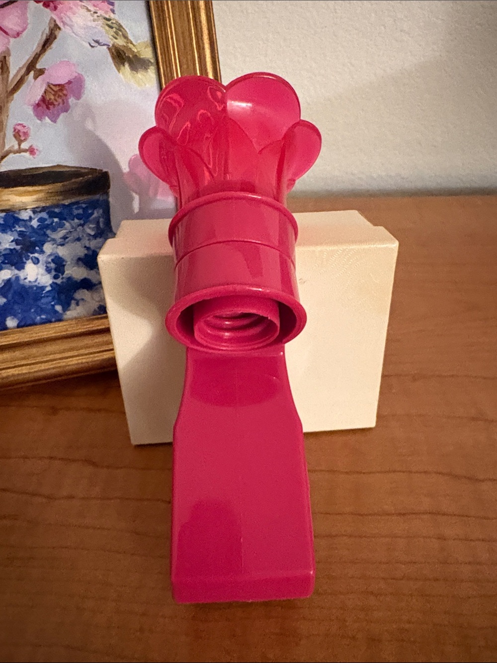 Bath & Body Works Fuchsia Wallflower Plug
